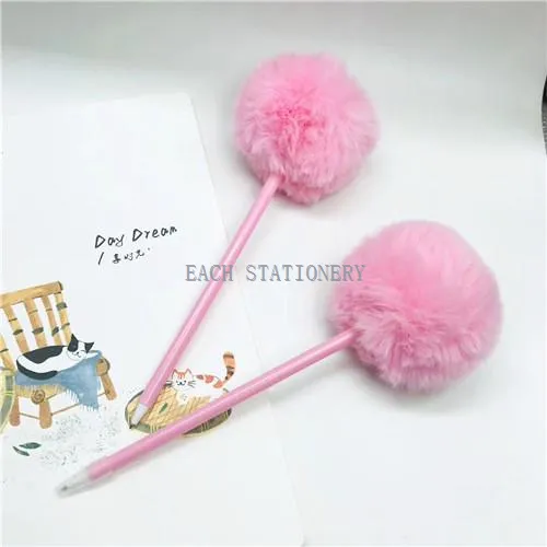 Stylo en plastique Pom Pom en peluche et pelucheux